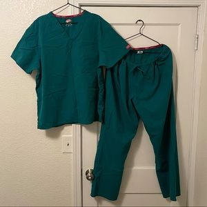 Scrubs Set